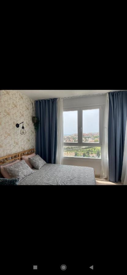 Estudio En La Colina Zona Playamar Torremolinos Zewnętrze zdjęcie